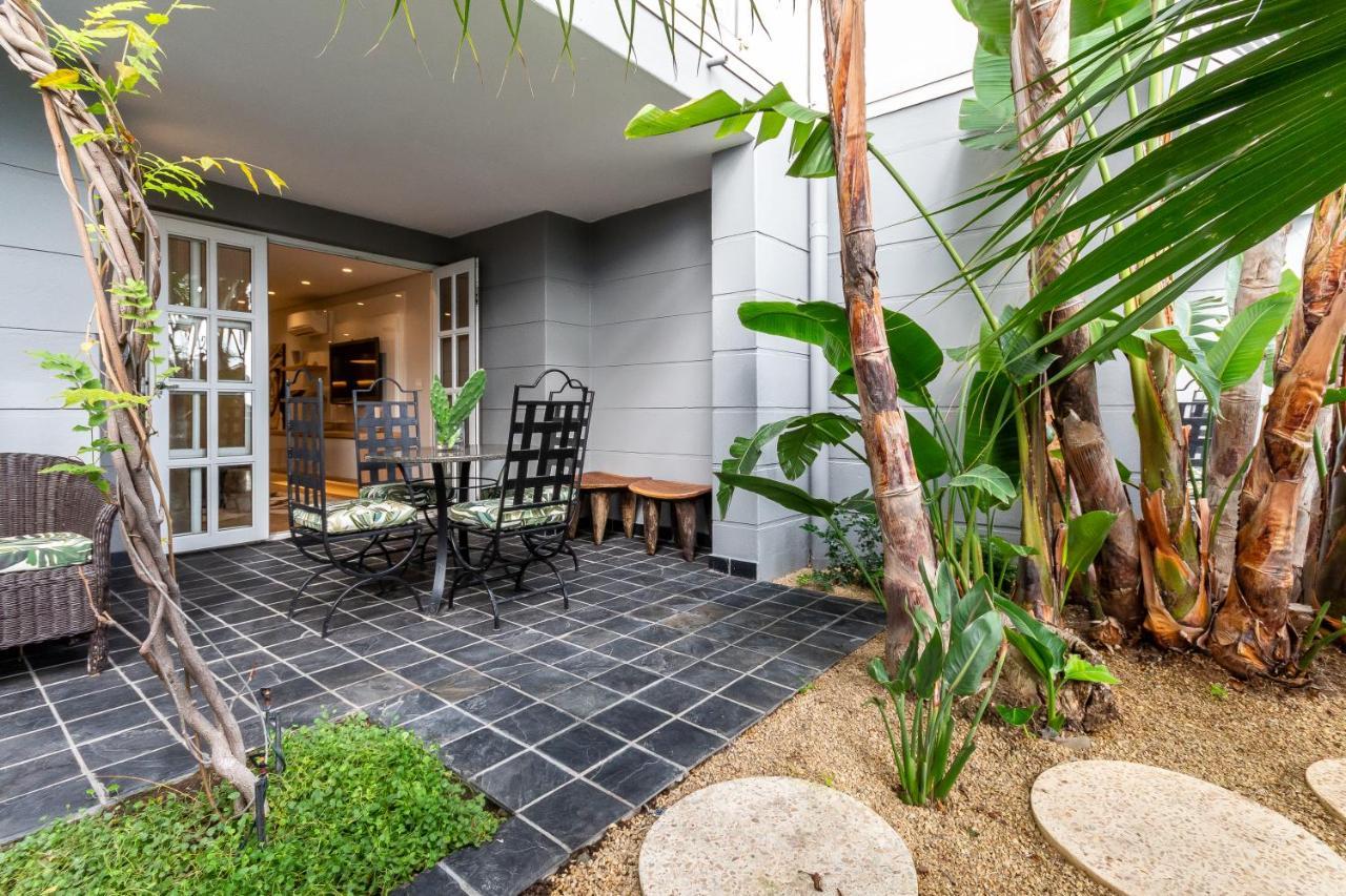 Three Bedroom African Apartment Garden