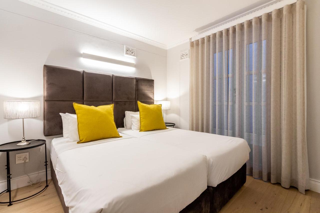 Three Bedroom African Apartment Garden