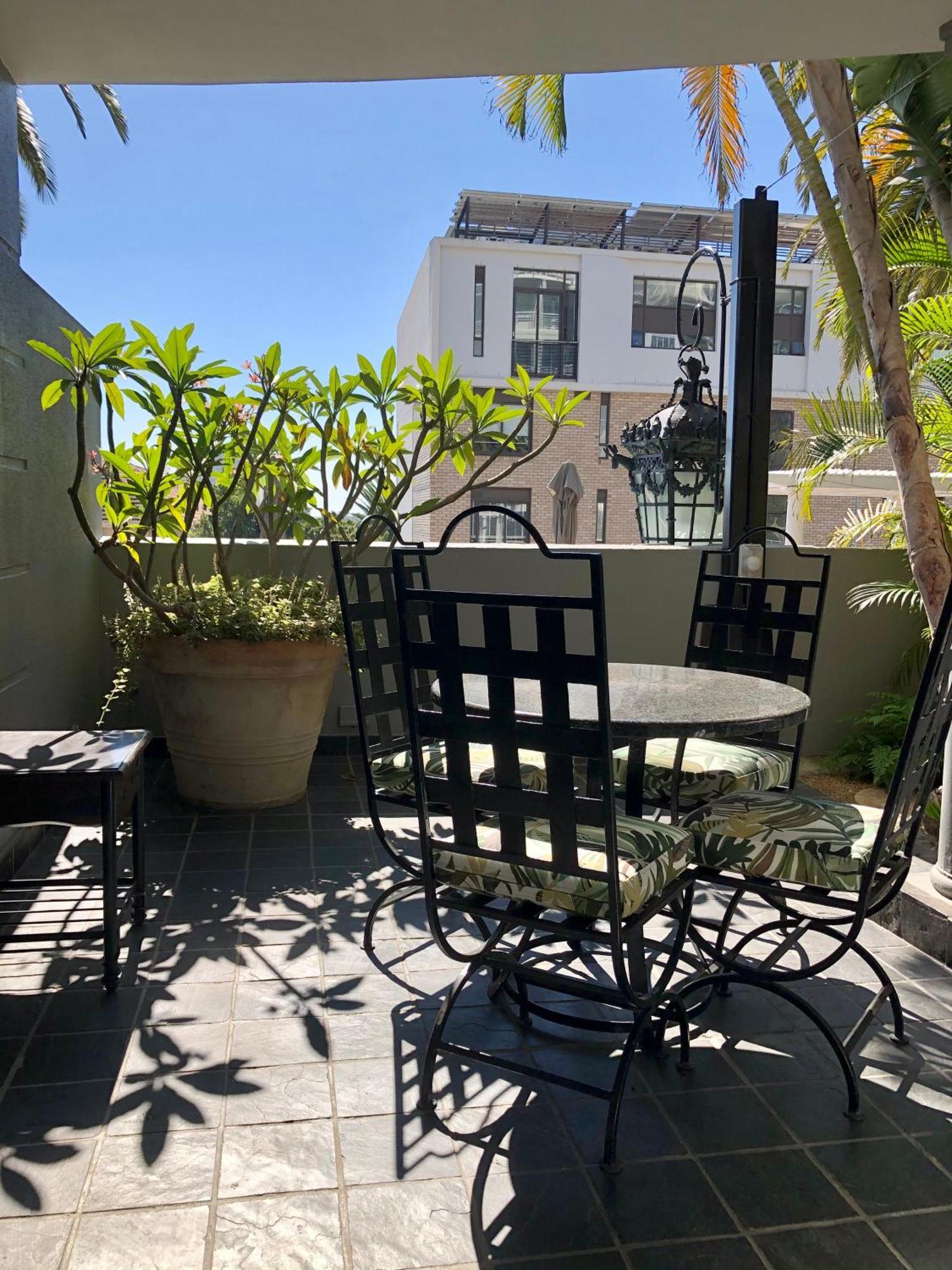 Three Bedroom African Apartment Garden