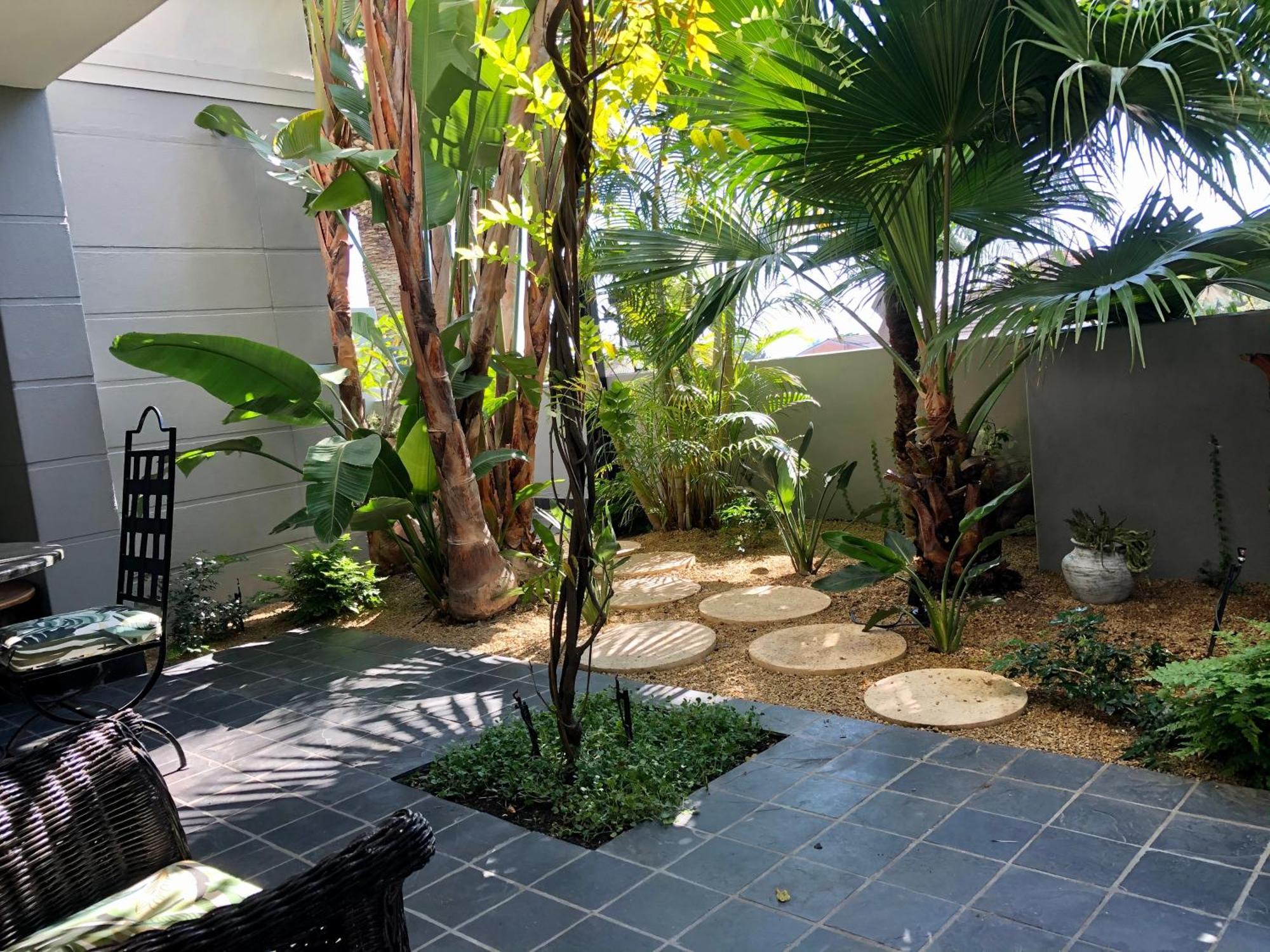 Three Bedroom African Apartment Garden
