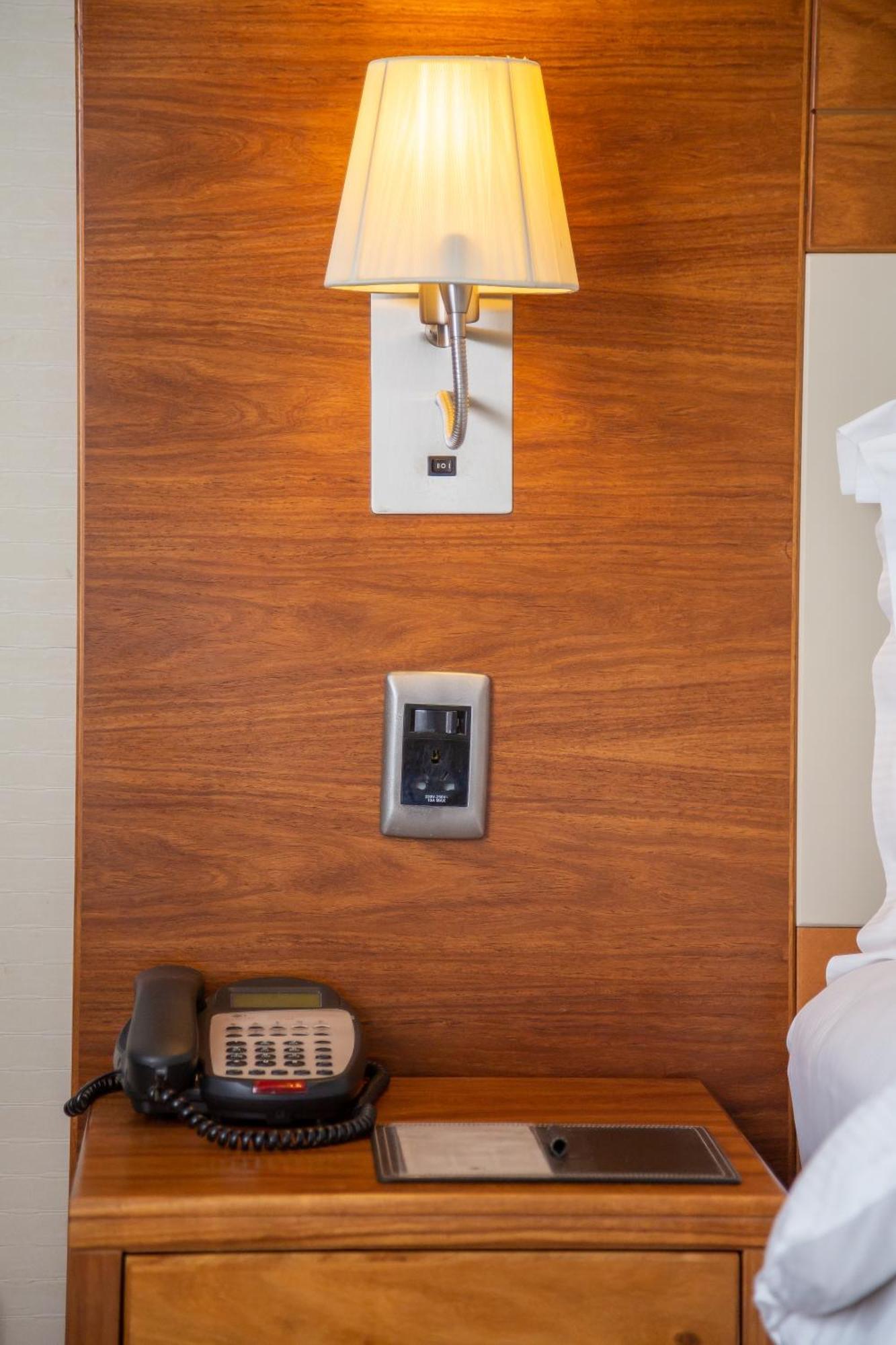 Quarto Deluxe com 2 Camas de Solteiro