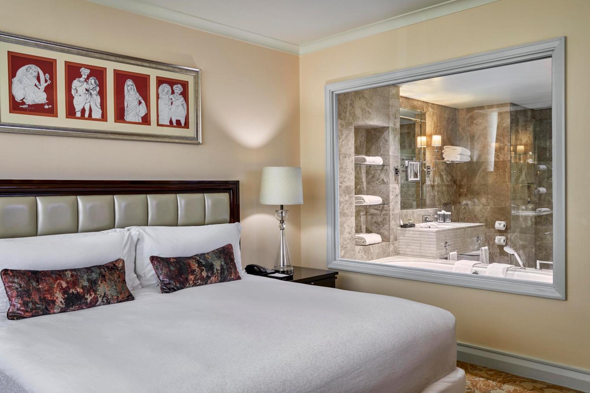 Quarto Superior com Cama King-size