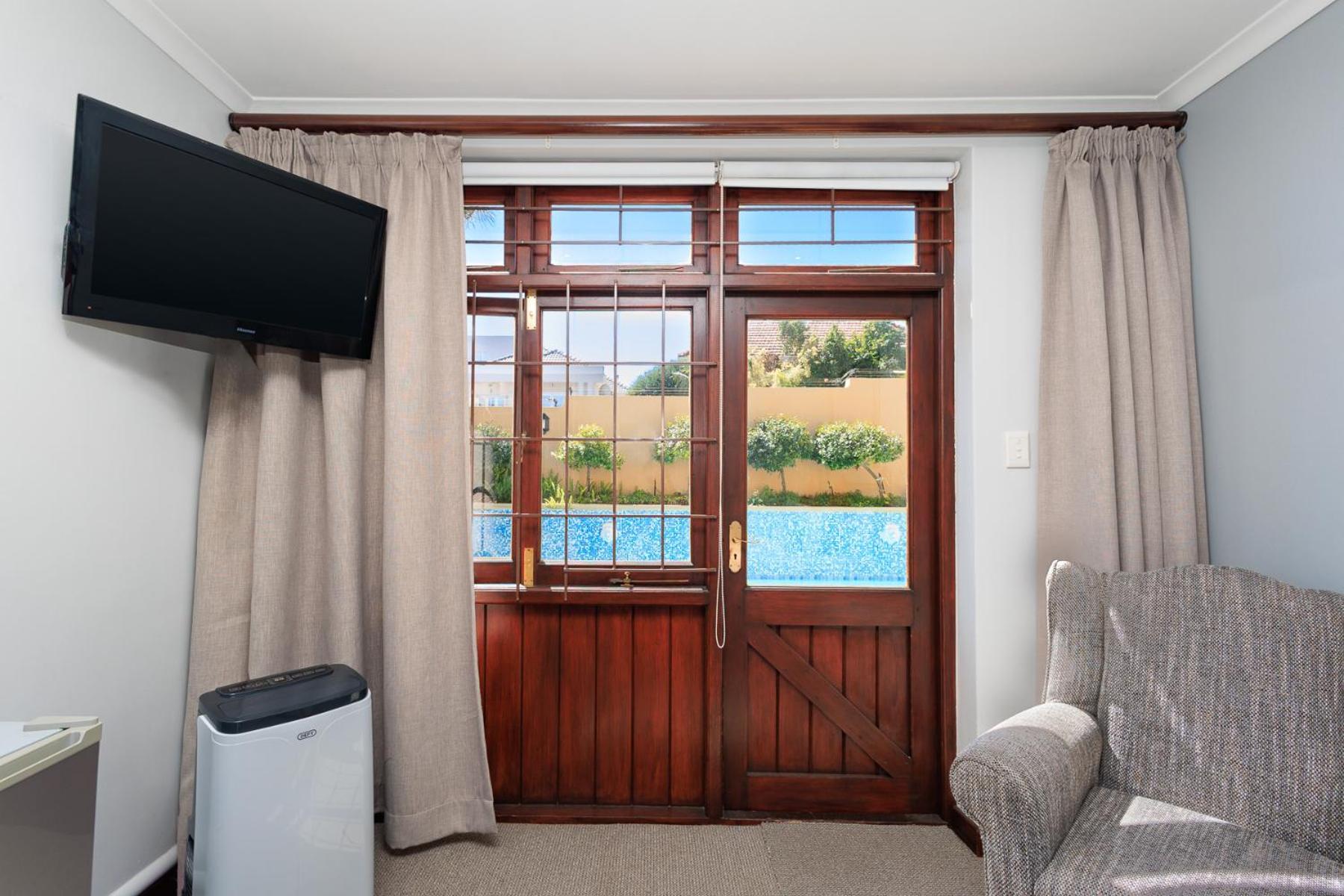 Luxury Double Room Shower