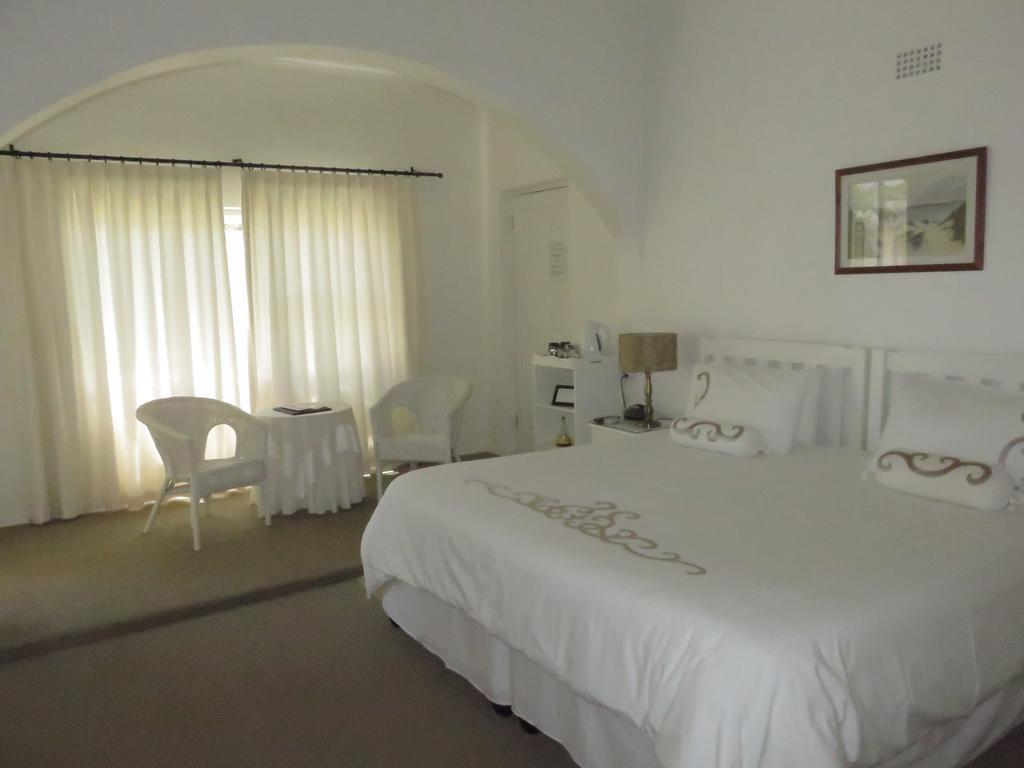 Chambre Lit King-Size ou Lits Jumeaux avec Douche