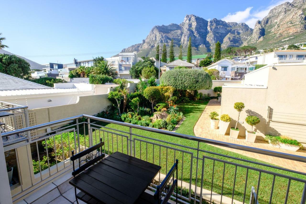 Chambre Double ou Lits Jumeaux Premier avec Balcon - Vue sur Montagnes