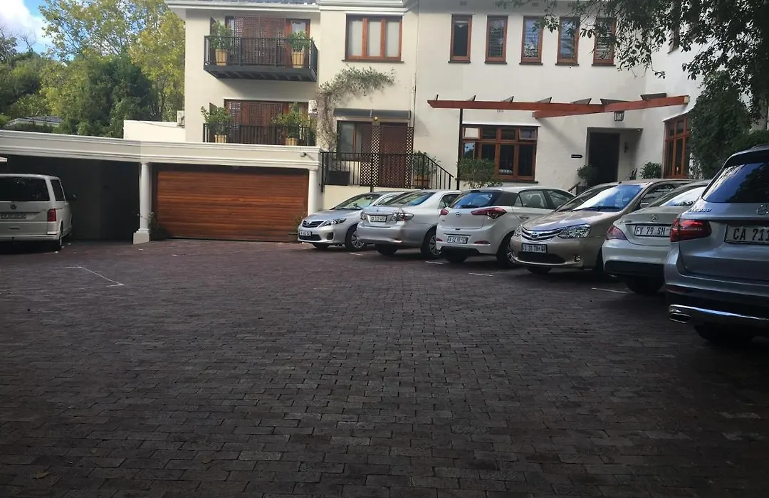 Fernwood Manor Boutique Guest House-1
