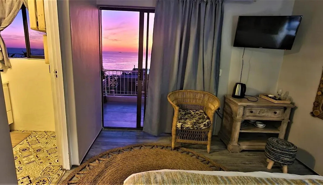 African Vibes Camps Bay-1