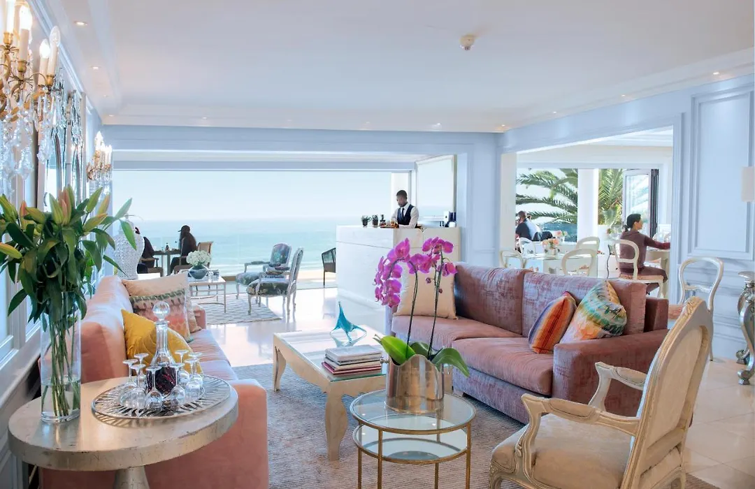 The Clarendon - Bantry Bay-1
