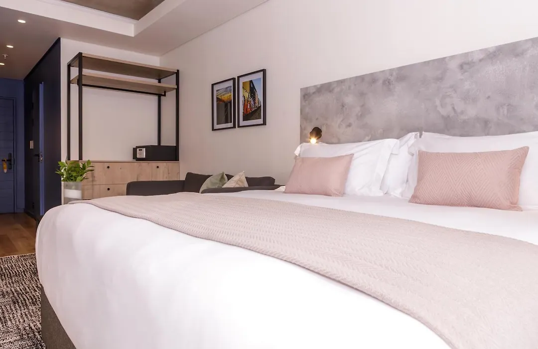 Home Suite Hotels Station House-1