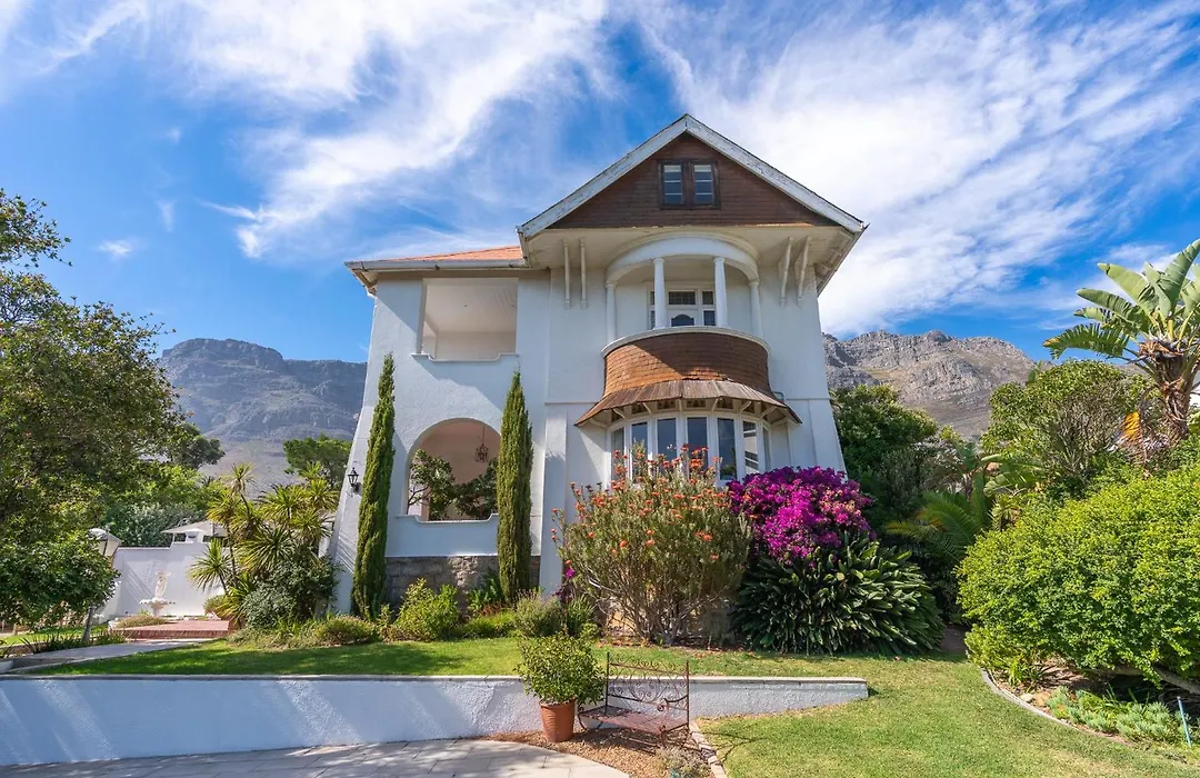 Abbey Manor Luxury Guesthouse-1