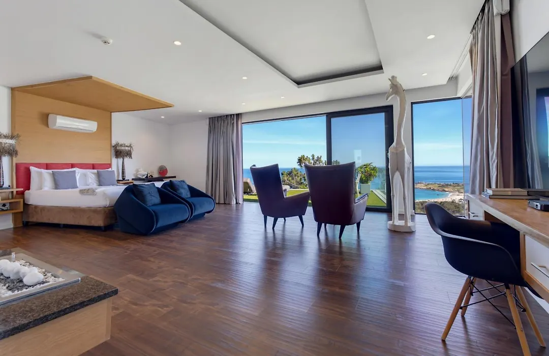 Sea Star Rocks Boutique Hotel-1