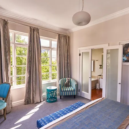 Derwent House-2