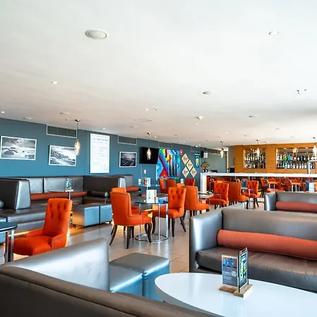 Blaauwberg Beach Hotel-3