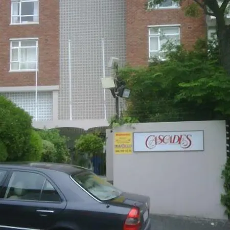 Cascades Apartments 609 & 706-2