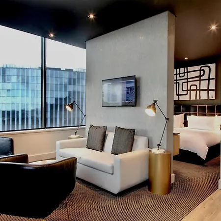 Century City Hotel Urban Square-3