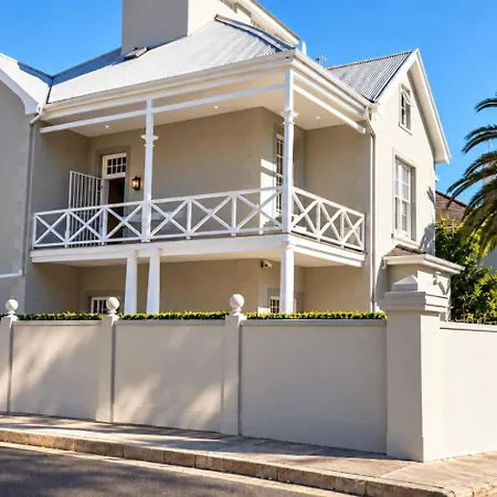 4 On Varneys Guest House-2