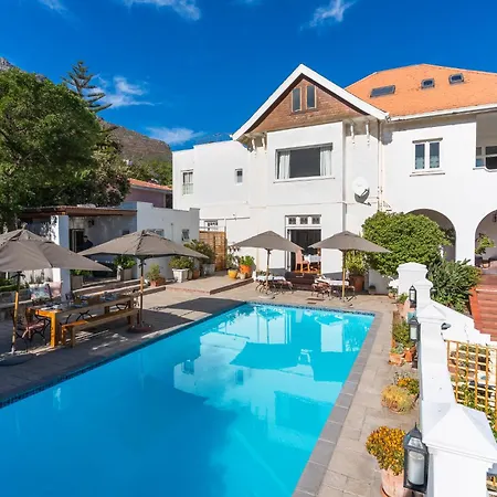 Abbey Manor Luxury Guesthouse-2